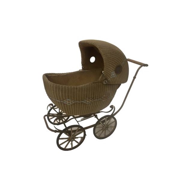 Annabelle: Creation Baby Carriage Movie Props