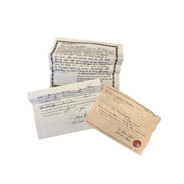 Django Broomhilda (Kerri Washington) Freedom Papers Movie Props