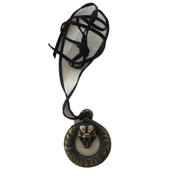 Crouching Tiger Hidden Dragon: Sword of Destiny Mantis (Veronica Ngo) Medallion Movie Props