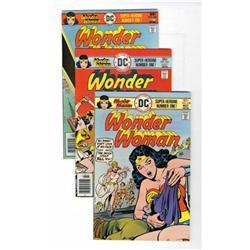 Wonder Woman Group (DC, 19) Condition: Average
