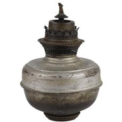 Kerosene lamp base