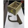 Image 1 : WOODEN BOX & A PV END