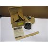 Image 1 : CANADIAN DOMINION 842 CIVILIAN GAS MASK