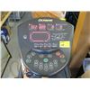 Image 2 : OCTANE FITNESS ELYPTICAL MACHINE