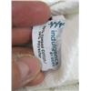 Image 2 : BOX OF WHITE HAND TOWELS