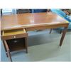 Image 2 : SOLID WOOD MAPLE? SINGLE DRAWER SINGLE DOOR DESK