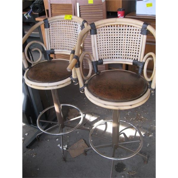 PAIR OF RATTAN SWIVEL BAR STOOLS