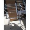 Image 2 : 2 DRYING RACKS