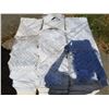 Image 2 : PALLET OF ASSORTED TILE