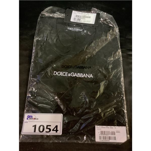 NEW IN PACKAGING DOLCE & GABBANA T-SHIRT SIZE 46