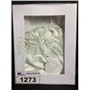 Image 1 : NEW IN PACKAGING CHLOE BABY GIRL KIT 18M