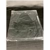 Image 2 : NEW IN PACKAGING GIVENCHY T-SHIRT SIZE 4Y