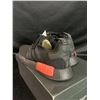 Image 2 : NEW WITH BOX ADIDAS NMD R1 SHOES SIZE 10