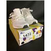 Image 1 : NEW WITH BOX ADIDAS ULTRA BOOST SIZE 9