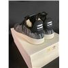 Image 2 : NEW WITH BOX ADIDAS PHARRELL WILLIAMS TENNIS SHOES SIZE 10