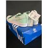 Image 2 : NEW WITH BOX ADIDAS SUPERSTAR SLIP ON SHOES SIZE 8.5