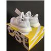 Image 2 : NEW WITH BOX ADIDAS ULTRA BOOST SHOES SIZE 9