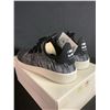 Image 2 : NEW WITH BOX ADIDAS PHARRELL WILLIAMS TENNIS SHOES SIZE 8.5