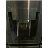 Image 2 : LG DARK STAINLESS 4-DOOR FRIDGE & FREEZER WITH WATER/ICE DISPENSER MODEL LNXS30866D/01
