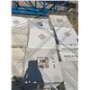 Image 2 : PALLET OF ASSORTED TILES