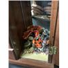 Image 3 : 5-DRAWER JEWELRY BOX & CONTENTS