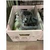 Image 2 : 3 BOXES OF WIPES, HOUSEHOLD ITEMS, ETC