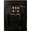 Image 2 : BLACK MAYTAG PLUS FRIDGE/FREEZER WITH WATER & ICE DISPENSER MODEL MSD2758GEB