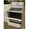 Image 2 : WHITE FRIGIDAIRE GALLERY STOVE MODEL PGLEF383AS4