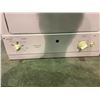 Image 3 : WHITE CONCEPT II STACKING DRYER MODEL TCKS433ET0WW