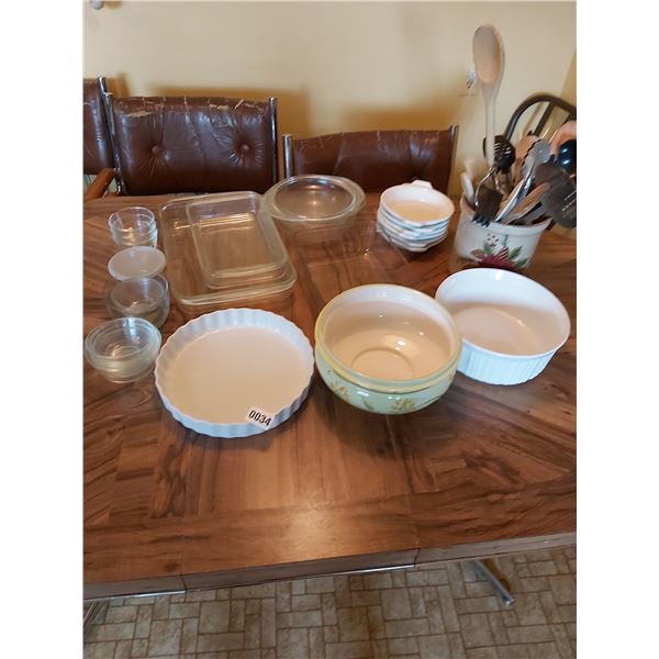 Pyrex & Serving Dishes