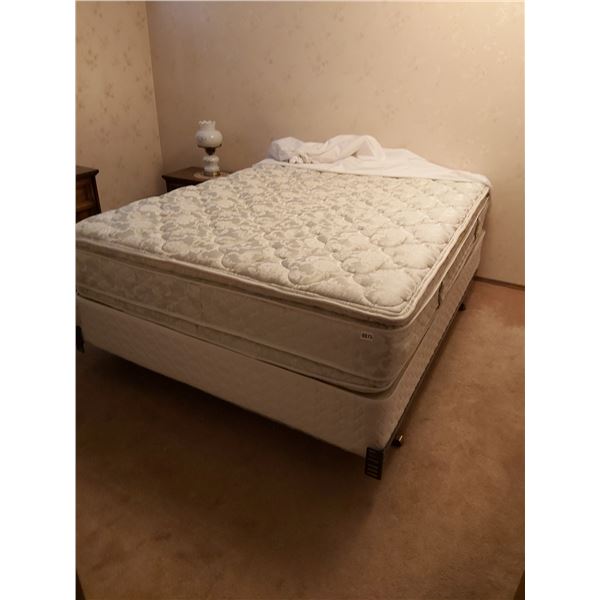 Queen Size Bed