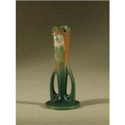 ROSEVILLE WHITE ROSE SHAPE 995 7'' BUD VASE