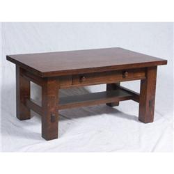 CIRCA 1910-25 ARTS AND CRAFTS COFFEE TABLE