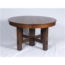 CIRCA 1910-25 ARTS AND CRAFTS DINING TABLE