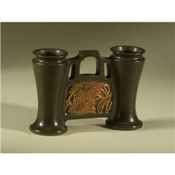 ROSEVILLE BROWN ''PANEL'' DUAL BUD VASE