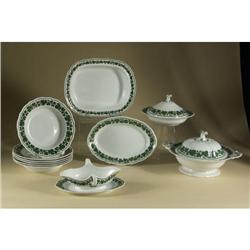 11 PIECES MEISSEN GREEN VINE PORCELAIN