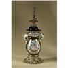 Image 1 : FRENCH PORCELAIN WHALE OIL LAMP