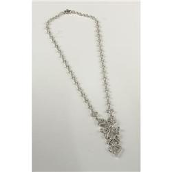 DIAMOND AND 18K WHITE GOLD NECKLACE