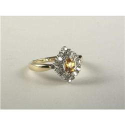 YELLOW SAPPHIRE & DIAMOND LADY'S RING 14K