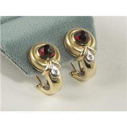 GARNET AND DIAMOND EARRINGS IN 14K GOLD