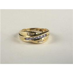 TANZANITE AND DIAMOND LADY'S RING 14K GOLD