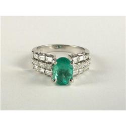 BRAZILIAN EMERALD & DIAMOND LADY'S RING 14K