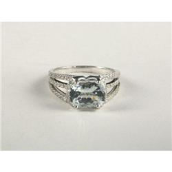 AQUAMARINE AND DIAMOND LADY'S RING IN 14K