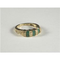 EMERALD AND DIAMOND LADY'S RING 14K GOLD