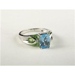 BLUE TOPAZ, PERIDOT AND DIAMOND LADY'S RING 14K