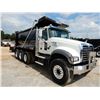 Image 4 : 2021 MACK GR64F Dump Truck