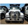 Image 5 : 2021 MACK GR64F Dump Truck
