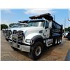 Image 4 : 2021 MACK GR64F Dump Truck
