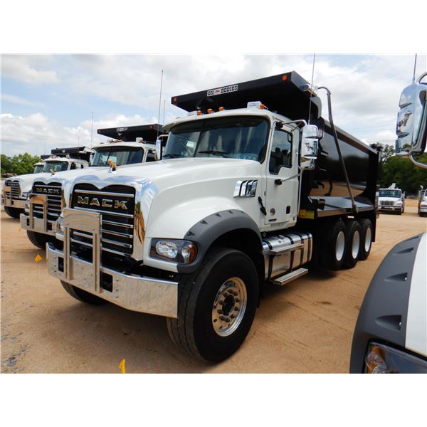 2021 MACK GR64F Dump Truck