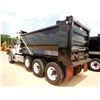 Image 2 : 2021 MACK GR64F Dump Truck